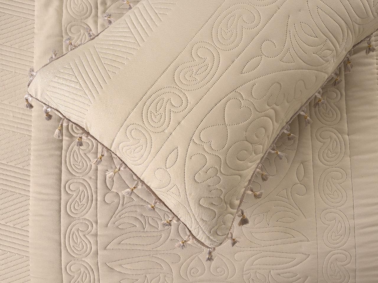 premium quilted bedcover premium quilted bedcover